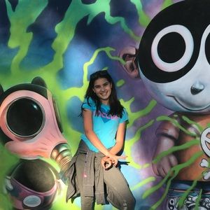 Meet your Posher, Linnette